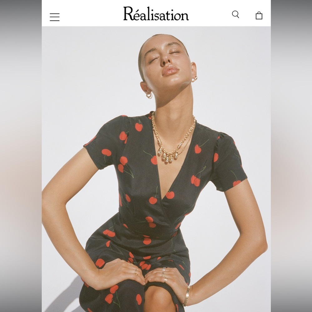 REALISATION PAR THE TEALE WILD CHERRY QRAP MIDI DRESS 🍒♥️✨